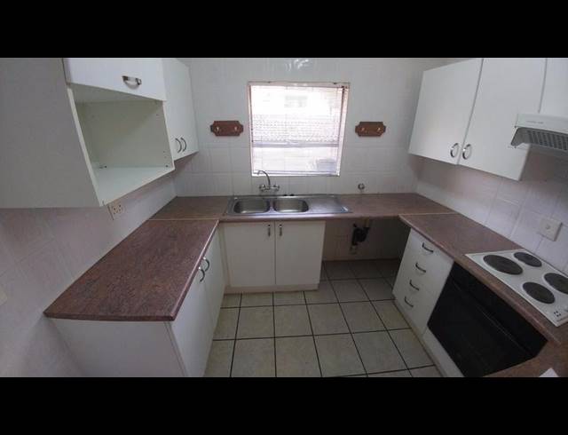 2 BEDROOM APARTMENT FOR SALE IN MORNINGSIDE